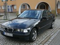 Gebraucht BMW 316 102 PS (75 kW) 1997 Schwarz Limousine