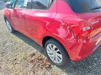 Gebraucht Suzuki Swift 83 PS (61 kW) 2023 Rot Kleinwagen