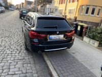 Gebraucht BMW 520 Luxury Line 190 PS (139 kW) 2018 Schwarz Kombi