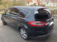 Gebraucht Ford S-MAX Titanium 140 PS (102 kW) 2011 Schwarz Van / Kleinbus