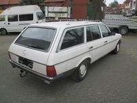 Gebraucht Mercedes E230 136 PS (100 kW) 1985 Weiß Kombi