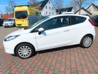 Gebraucht Ford Fiesta Trend 60 PS (44 kW) 2009 Weiß Kleinwagen