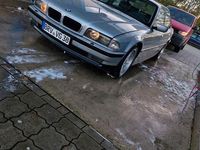 Gebraucht BMW 735 235 PS (172 kW) 1997 Schwarz Limousine
