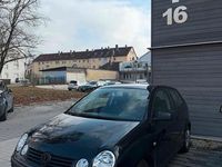 Gebraucht VW Polo 64 PS (47 kW) 2004 Schwarz Kleinwagen