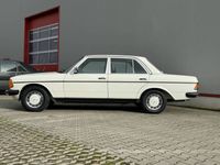 gebraucht Mercedes 240 d mit Klima aus 1.Hand mit original 115000KM