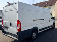 Gebraucht Peugeot Boxer 163 PS (119 kW) 2017 Lack weiss banquise/deckende l Van