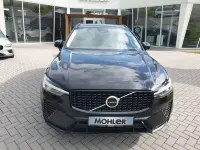 Gebraucht Volvo XC60 Plus 197 PS (144 kW) 2024 Onyx black metallic SUV