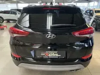 Gebraucht Hyundai Tucson Turbo 177 PS (130 kW) 2018 Phantom black (metallic) SUV