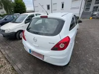 Usata Opel Corsa Active 69 CV (50 kW) 2013 Bianco Utilitaria