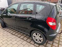 Gebraucht Mercedes A180 109 PS (80 kW) 2011 Schwarz Kombi