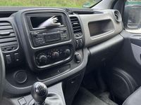 Gebraucht Renault Trafic Komfort 120 PS (88 kW) 2015 Van / Kleinbus