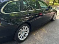 Gebraucht BMW 530 Sport Line 245 PS (180 kW) 2011 Schwarz Kombi