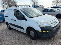 Second-hand Citroën Berlingo 90 CP (66 kW) 2012 Alb Monovolum