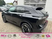 Neu Nissan Qashqai N-Connecta 158 PS (116 kW) 2025 Schwarz SUV
