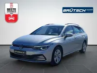 Gebraucht VW Golf VIII Life 131 PS (96 kW) 2023 Reflexsilber metallic Kombi