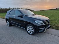 Gebraucht Mercedes ML350 258 PS (189 kW) 2012 Schwarz SUV