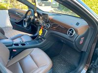 Gebraucht Mercedes CLA220 170 PS (125 kW) 2014 Braun Limousine