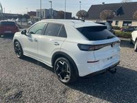 Neu VW T-Roc R-line 150 PS (110 kW) 2026 Weiß SUV