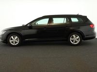 Gebraucht VW Passat 122 PS (89 kW) 2023 Deep black perleffekt Kombi
