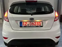 Gebraucht Ford Fiesta Trend 97 PS (71 kW) 2016 Weiß Kleinwagen