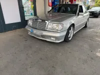 Gebraucht Mercedes E200 AMG 136 PS (100 kW) 1993 Silber Limousine