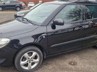 Gebraucht Skoda Fabia Ambition 60 PS (44 kW) 2013 Schwarz Limousine