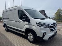 Second-hand Maxus V90 147 CP (108 kW) 2024 Alb Van