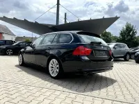 Gebraucht BMW 330 Sport Line 245 PS (180 kW) 2010 Schwarz Kombi