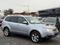 Gebraucht Subaru Forester 147 PS (108 kW) 2012 Silber SUV