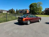 Używany Audi 80 Performance 90 KM (66 kW) 1990 Czerwony Sedan/Limuzyna
