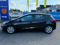 Gebraucht Kia Ceed 99 PS (72 kW) 2017 Schwarz Kleinwagen