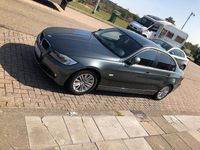Gebraucht BMW 320 170 PS (125 kW) 2009 Andere farben Limousine
