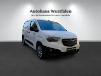 Używany Opel Combo Selection 102 KM (75 kW) 2019 Biały Minivan