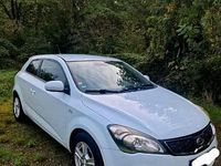 Usata Kia Ceed 90 CV (66 kW) 2011 Bianco Utilitaria