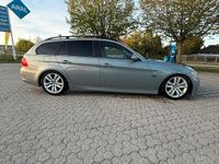 Gebraucht BMW 325 218 PS (160 kW) 2006 Grau Kombi