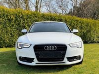 Gebraucht Audi A5 S-Line 170 PS (125 kW) 2012 Weiß Coupé