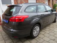 Gebraucht Ford Focus 125 PS (91 kW) 2018 Grau Limousine