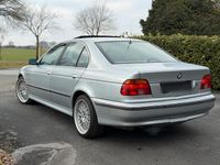 Gebraucht BMW 528 193 PS (141 kW) 1995 Silber Limousine