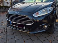 Gebraucht Ford Fiesta Titanium 101 PS (74 kW) 2015 Schwarz Limousine