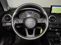 Gebraucht Audi A3 Sport 116 PS (85 kW) 2017 Blau metallic Limousine