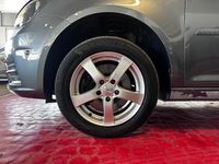 Gebraucht VW Caddy 131 PS (96 kW) 2019 Indiumgrau metallic Van / Kleinbus