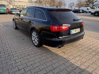 Gebraucht Audi A6 Ambiente 204 PS (150 kW) 2012 Schwarz Kombi