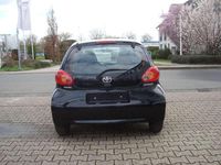Gebraucht Toyota Aygo 68 PS (50 kW) 2007 Schwarz Kleinwagen