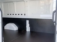 Neu Maxus V90 148 PS (108 kW) 2025 Weiß Van