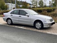 Gebraucht Mercedes C180 143 PS (105 kW) 2005 Brillantsilber  metalliclack Limousine
