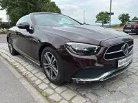 Gebraucht Mercedes E220 Avantgarde 194 PS (142 kW) 2021 Rot Cabrio