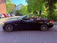 Gebraucht BMW 320 Cabriolet 170 PS (125 kW) 2008 Schwarz Cabrio