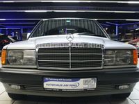 Gebraucht Mercedes 190 118 PS (86 kW) 1989 Silber Limousine