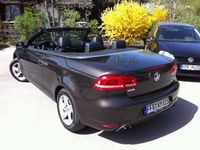 Gebraucht VW Eos 122 PS (89 kW) 2011 Braun metallic Cabrio