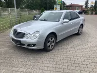 Gebraucht Mercedes E200 136 PS (100 kW) 2006 Silber Limousine